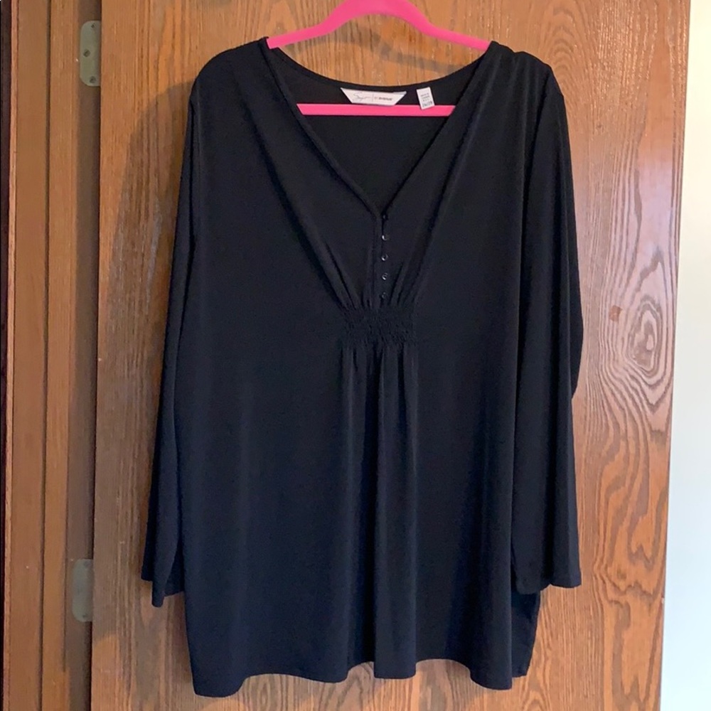 Long sleeve black tunic lightweight size 3X